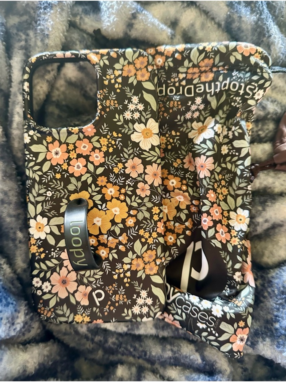 iphone 14 Pro Max Loopy Case